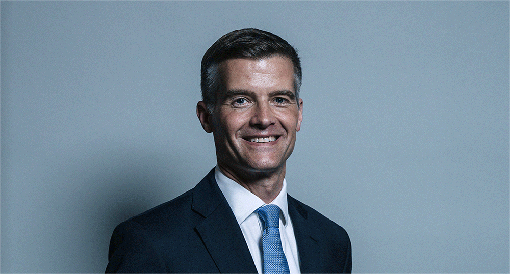 Official-Portrait-of-Mark-Harper-MP_Secretary-of-State-for-Transport-since-25-October-2022